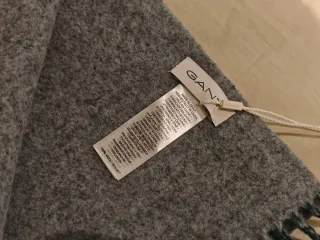 GANT - Bufanda 100% Lana