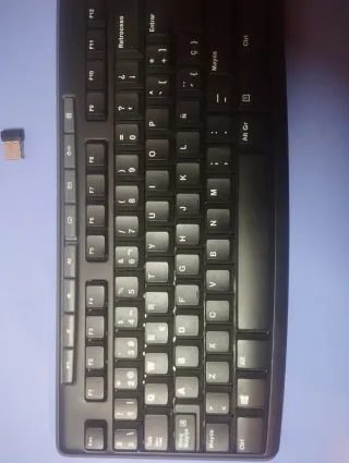 Teclado Inalámbrico Logitech K270