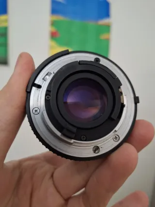 Objetivo Nikon 50mm f/1.8 + Adaptador Sony