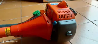 Desbrozadora Husqvarna 343R Está en Villarcayo