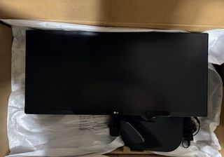 Monitor LG UltraWide 25 - PC y Mac