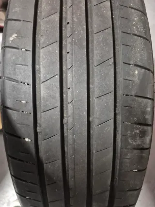 Llantas Mazda 16 pulgadas con Neumáticos incluídos