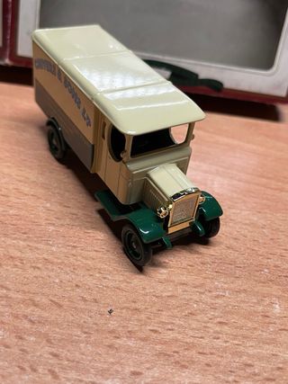 Vehículo de reparto Days Gone de Lledo