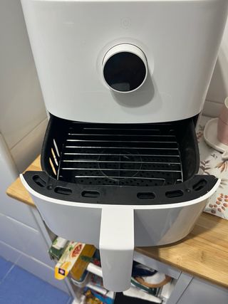 Freidora de aire blanca