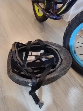 Bicicleta Monty + Casco