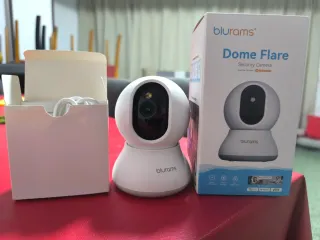 Cámara Seguridad Blurams Dome Flare WiFi