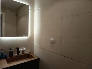 Azulejos Porcelanosa. 31'6*90*1'2cm. 3 piezas caja