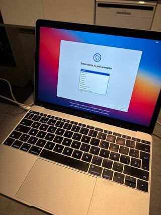 MacBook Retina 12” 2015 8GB RAM 256GB SSD