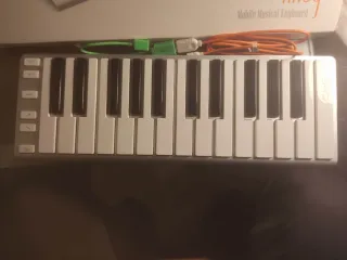 Teclado Maestro CME Xkey 25