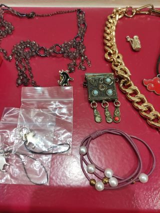 Lote de bisutería todo