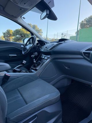 Ford C-Max Titanium 1.0 Ecoboost 125CV Impecable