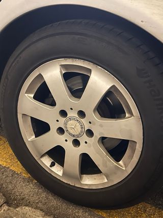 Llantas r16 de Mercedes
