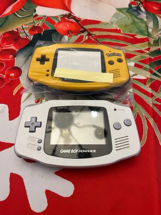 Nintendo Game Boy Advance blanca