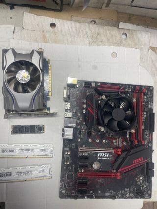 Torre PC Gaming Negra RGB MSI B360