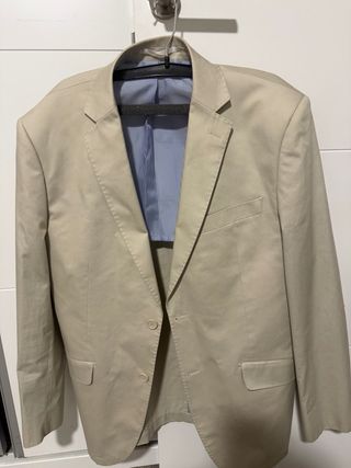 Americana crema Talla 52