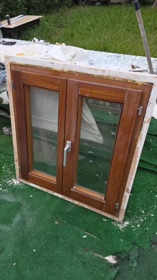 Ventana de madera climalit