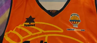 Camiseta del Valencia Basket Talla XXL