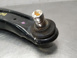 BRAZO SUSPENSION INFERIOR DELANTERO DERECHO MITSU