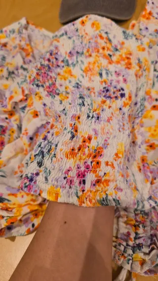 Blusa floral multicolor