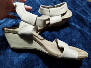 Sandalias Alpe Beige Cuña