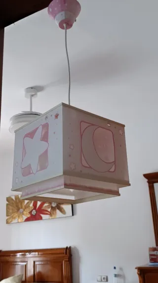 Lámpara infantil de techo