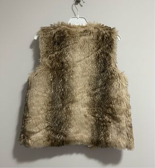 Chaleco pelo marrón niña