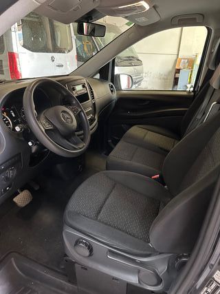 Mercedes-Benz Vito Negro Larga 163CV  8 plazas