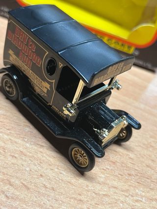 Vehículo de reparto Days Gone de Lledo