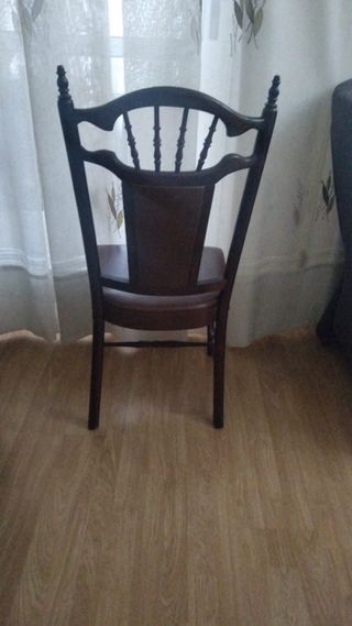 Mueble de salón madera y cristal