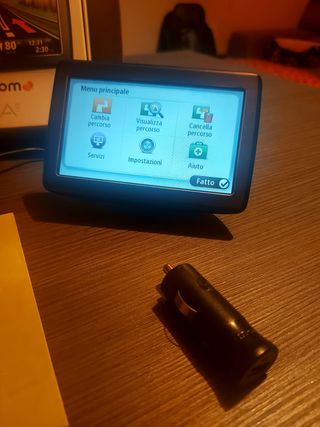 TomTom VIA 125 Navigatore GPS