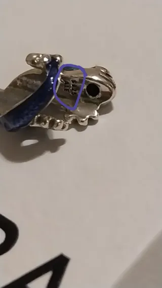 2 Charms Pandora Trébol y Geco