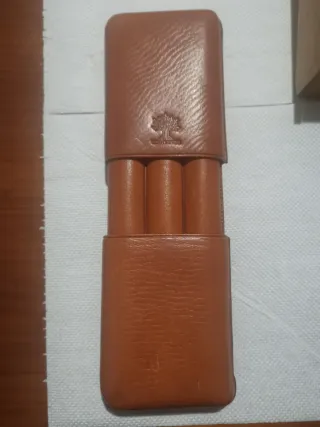 Porta puros de cuero para 3 unidades