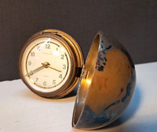 RELOJ ANTIGUO GLOBO TERRAQUEO