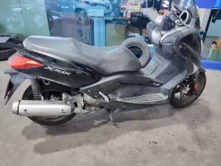 Moto Scooter Negra