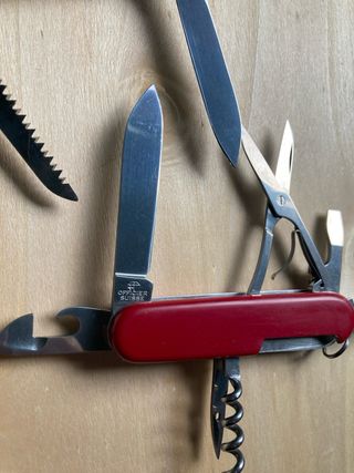 2 Canivetes Victorinox Climber e Camper