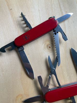 2 Canivetes Victorinox Climber e Camper