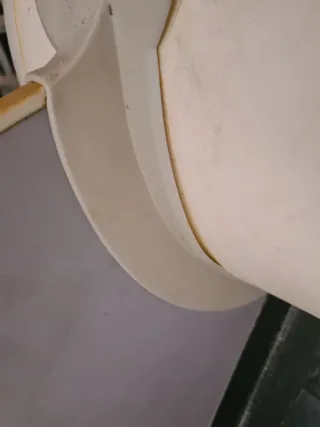 Zodiac para reparar (despegada)