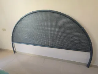 Cabecero metálico curvo 1.95 x 1.10.