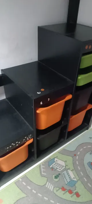 Mueble organizador de juguetes