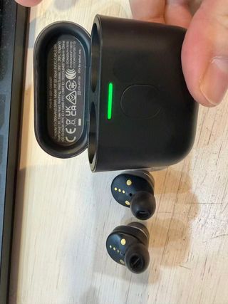 Bowers & Wilkins Pi7 S2 (año modelo 2023) Auricula