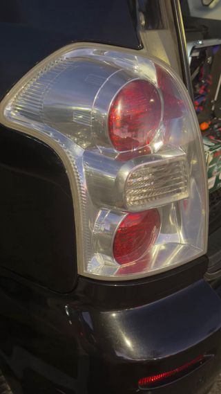 Pareja Faros Toyota Corolla originales Verso 07-09