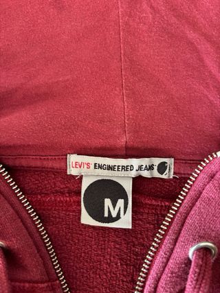 Sudadera Levi's con capucha y cremallera