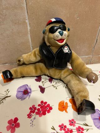 6 Peluche: Yoshi, Leone Cane Fifone, ecc.