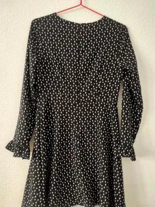 Vestido negro manga larga estampado