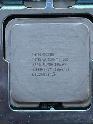 Placa Base Gigabyte GA-945GM-S2 + CPU + Ventilador