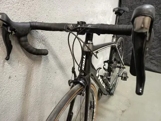 Bicicleta Trek Madone 3.1