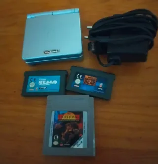 Nintendo Game Boy Advance SP Plata