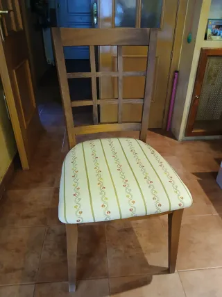 OCASIÓN. 2 mesas extensible y elevable y 6 sillas