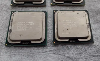 Lote 4 procesadores Intel Socket 775