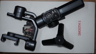 Gimbal ZHIYUN Smooth 5 - Usado